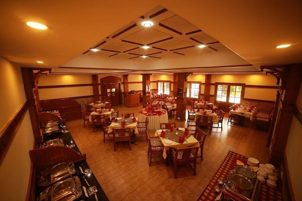 Quality Airport Hotels Nedumbassery Luaran gambar