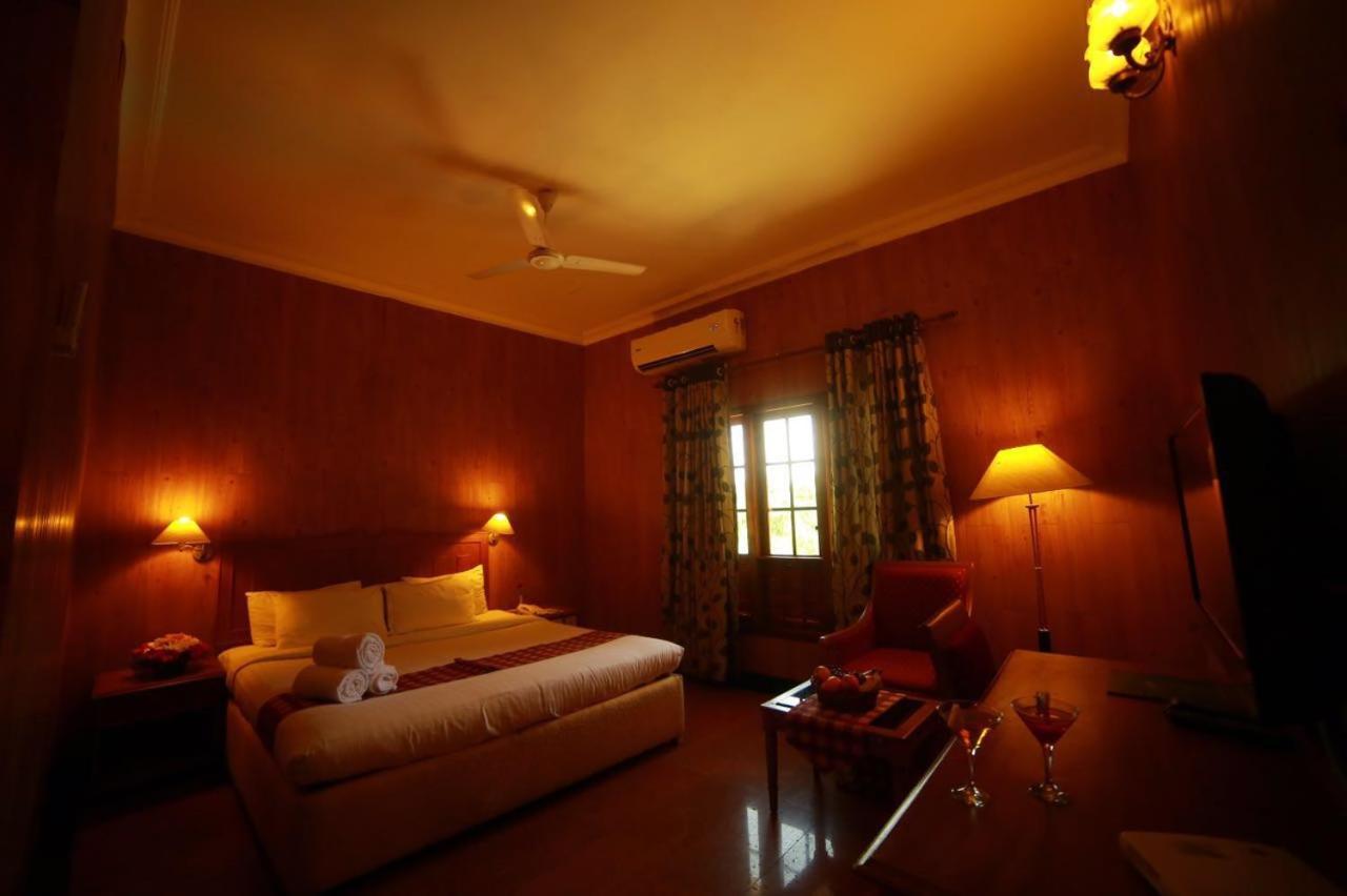Quality Airport Hotels Nedumbassery Luaran gambar