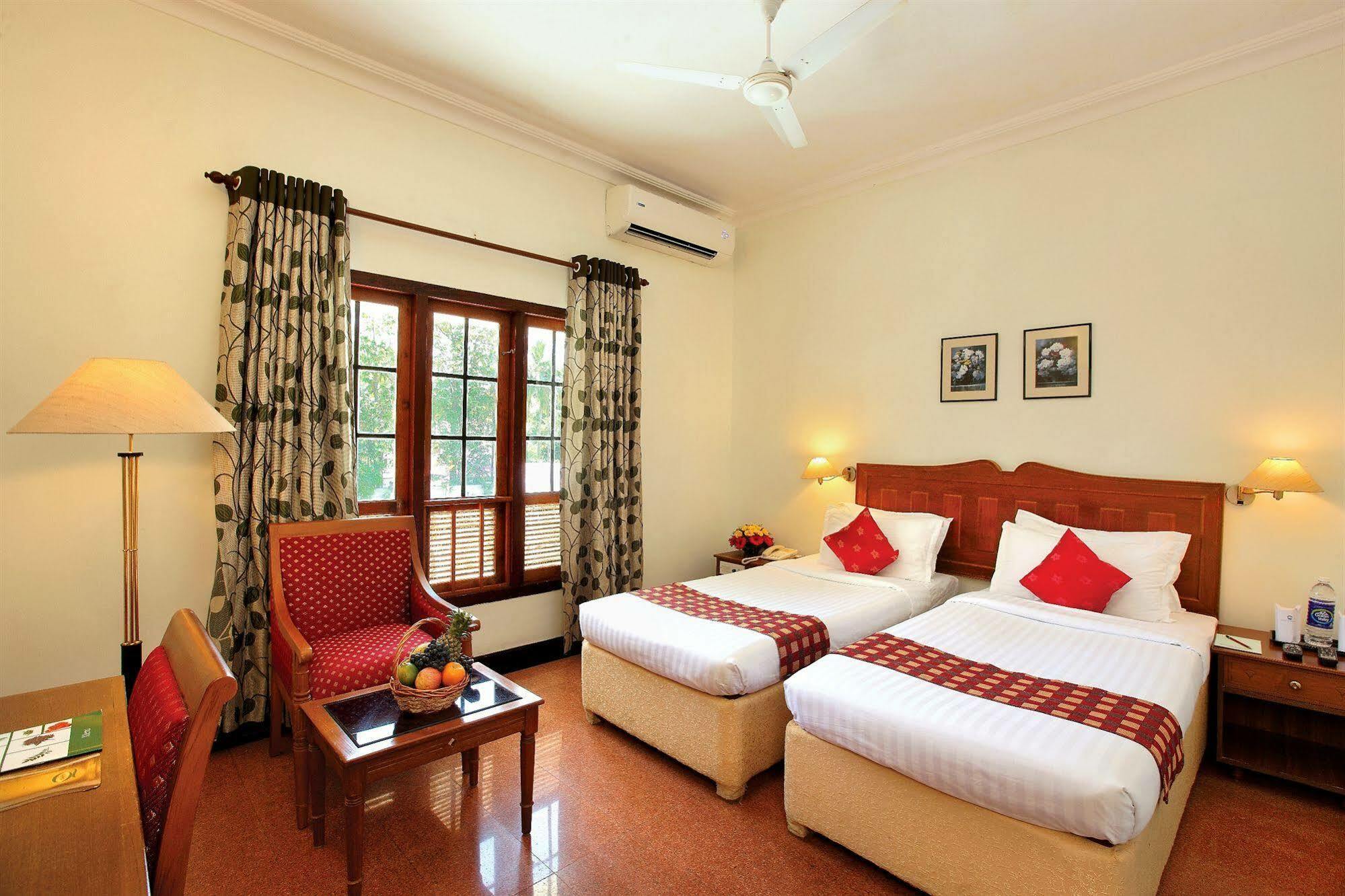 Quality Airport Hotels Nedumbassery Luaran gambar