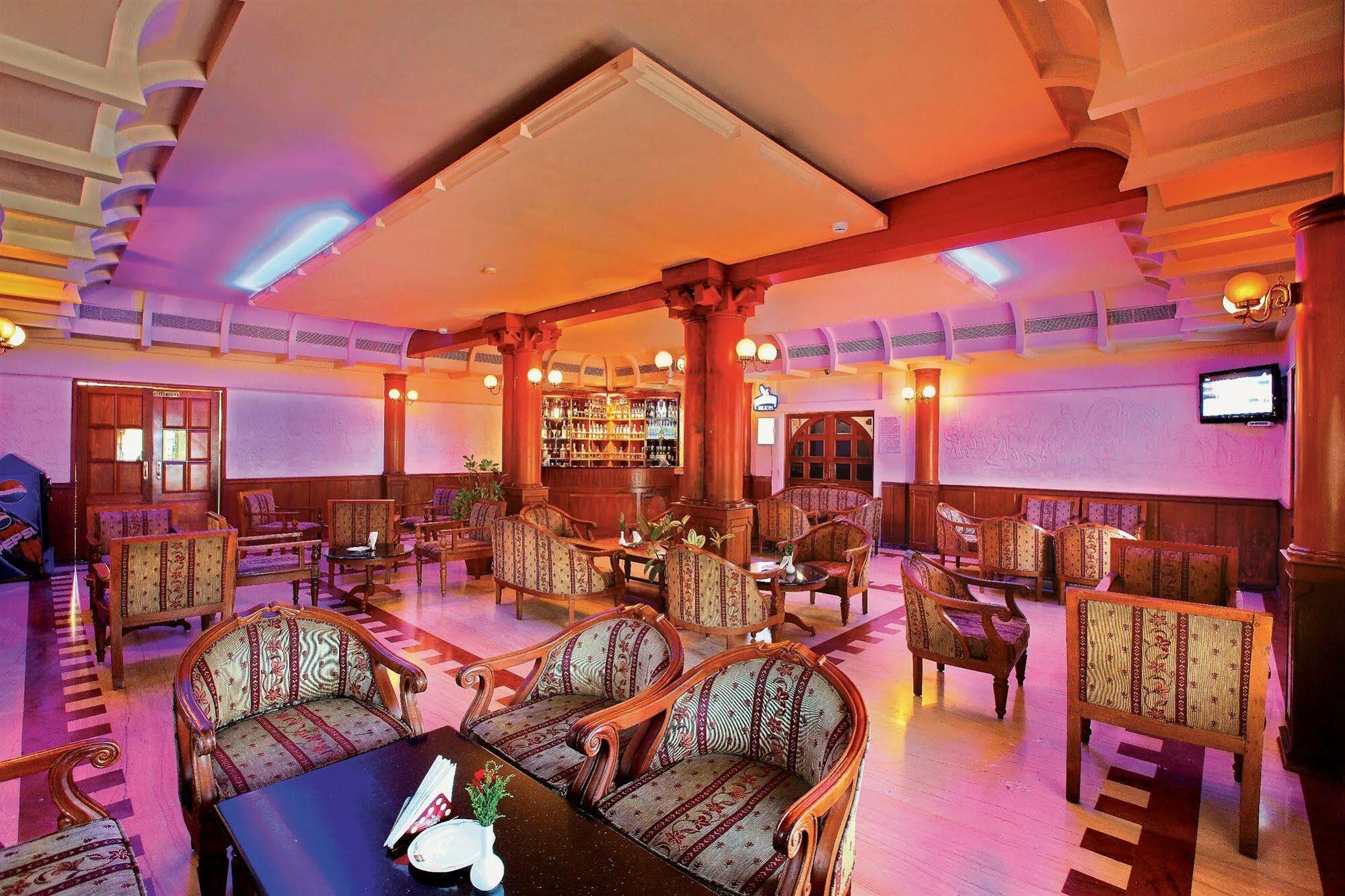 Quality Airport Hotels Nedumbassery Luaran gambar