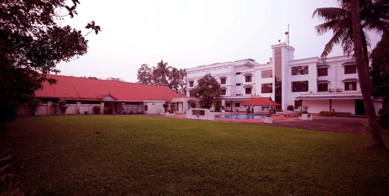 Quality Airport Hotels Nedumbassery Luaran gambar